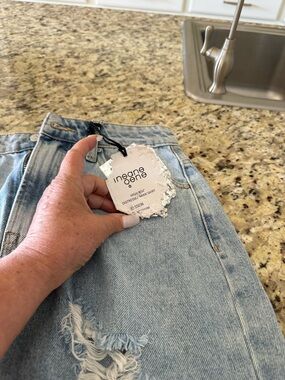 Light Wash High-Rise Distressed Women's Jeans